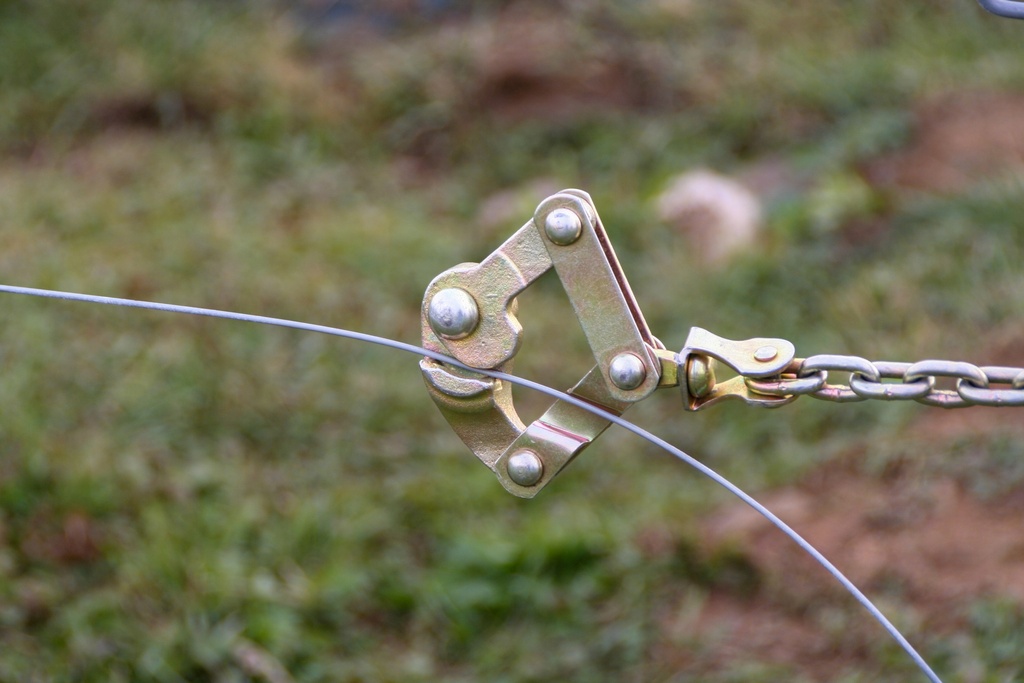 tchk_close-97073.jpg